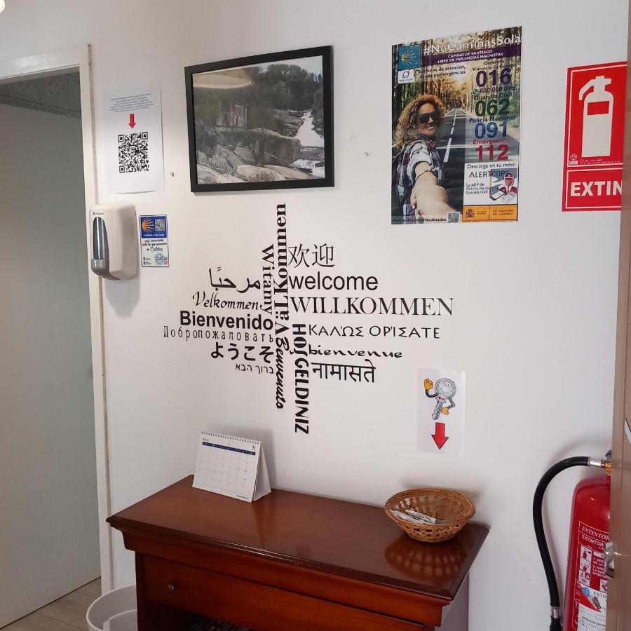 Pension Fornos Caldas De Reis Exteriör bild