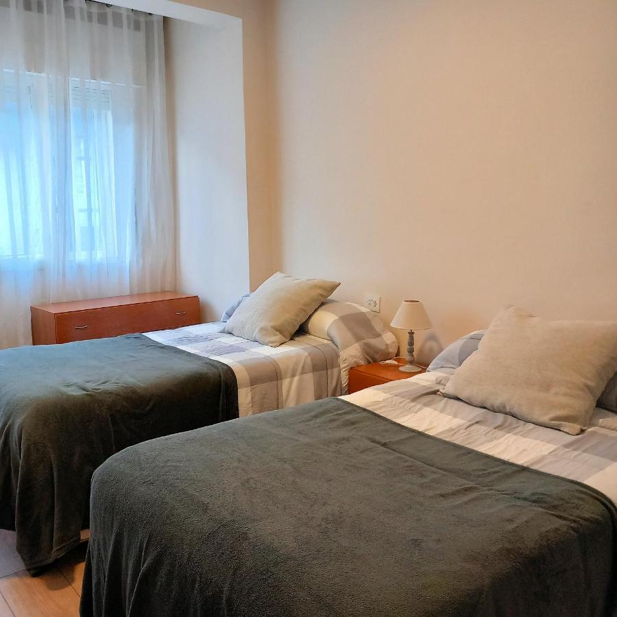 Pension Fornos Caldas De Reis Exteriör bild